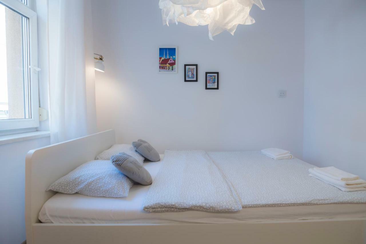 "D&M" Studio Apartments Zagreb Extérieur photo